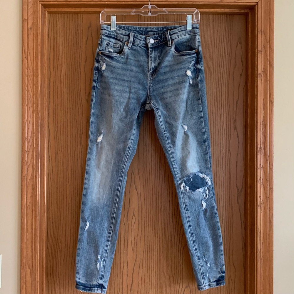 Blank NYC Women’s Distressed Light Blue Skinny Jeans